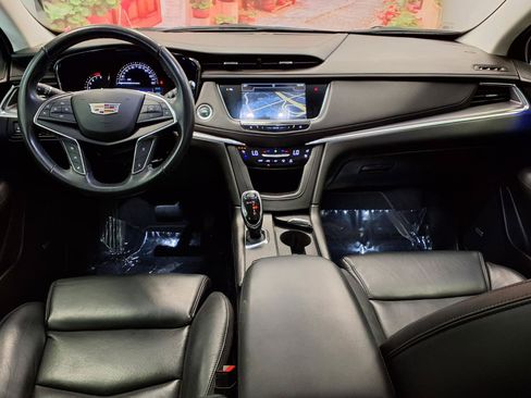 Used 2017 Cadillac XT5 Premium Luxury FWD image 15