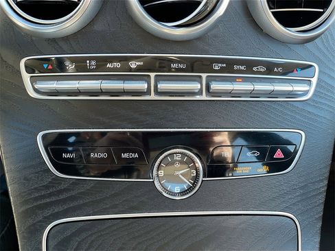 Used 2020 Mercedes-Benz C 300 4MATIC Sedan image 16
