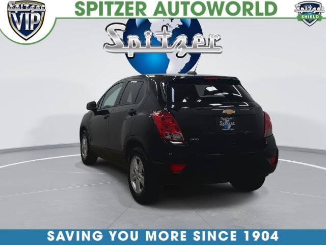 Used 2021 Chevrolet Trax LS w/ Tint and Cruise Package FWD image 9
