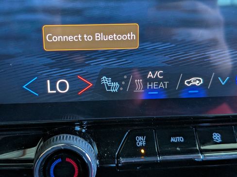 Used 2024 Chevrolet Blazer EV RS image 31