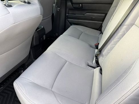 Used 2024 Toyota Tacoma SR5 AWD/4WD image 16
