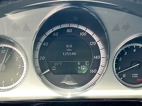 Used 2011 Mercedes-Benz E 350 4MATIC Sedan image 12