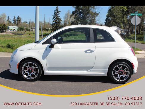 Used 2012 FIAT 500 Sport w/ Safety & Convenience Pkg FWD image 2