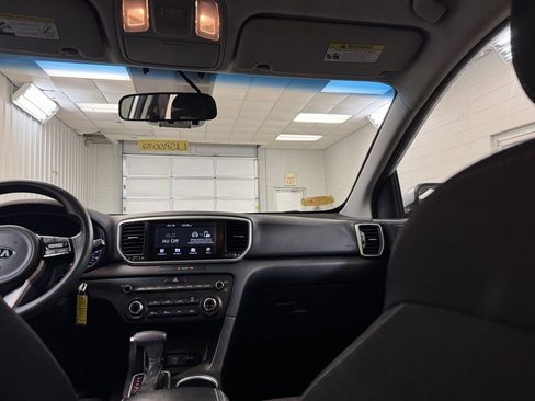 Used 2021 Kia Sportage LX image 21