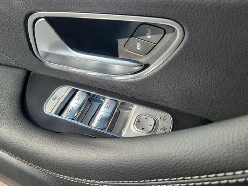 Certified 2026 Mercedes-Benz GLE 350 4MATIC image 12