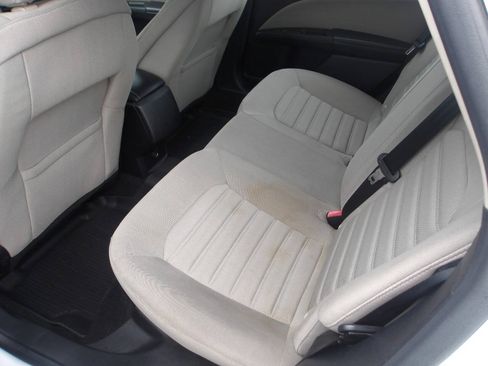 Used 2019 Ford Fusion S FWD image 5