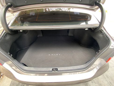 Used 2020 Toyota Camry LE w/ Carpet Mat Package FWD image 14