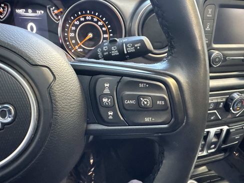 Used 2021 Jeep Wrangler Sport image 14