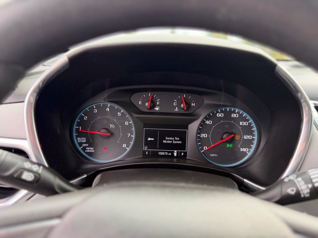 Used 2021 Chevrolet Equinox LS FWD image 27