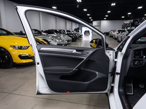 Used 2019 Volkswagen GTI Rabbit Edition image 36