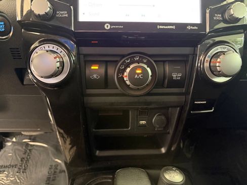 Used 2023 Toyota 4Runner TRD Off-Road Premium w/ Moonroof Package AWD/4WD image 51