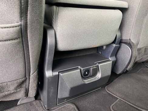 Used 2024 Ford F150 XLT image 19