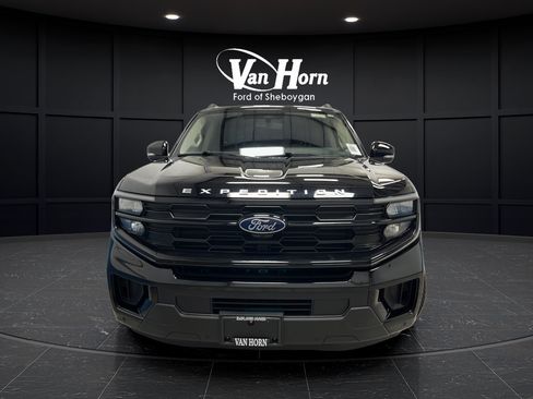 Certified 2025 Ford Expedition Max Active AWD/4WD image 2