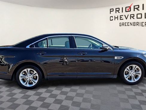 Used 2018 Ford Taurus SE FWD image 9
