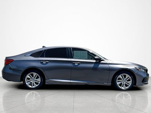 Used 2018 Honda Accord LX image 6