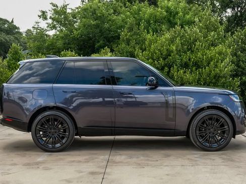 New 2026 Land Rover Range Rover SE AWD/4WD image 7