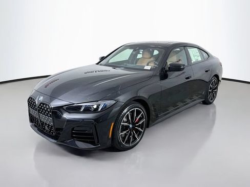 New 2026 BMW 430i xDrive w/ M Sport Package AWD/4WD image 3