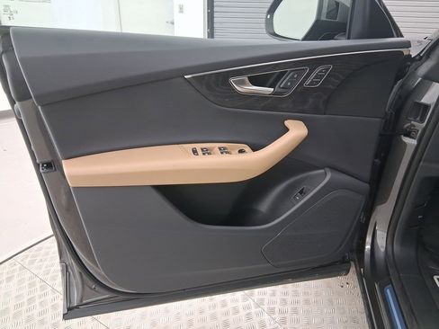 New 2025 Audi Q8 Premium image 19