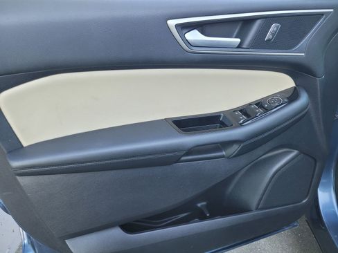 Used 2019 Ford Edge SEL w/ Equipment Group 201A image 16
