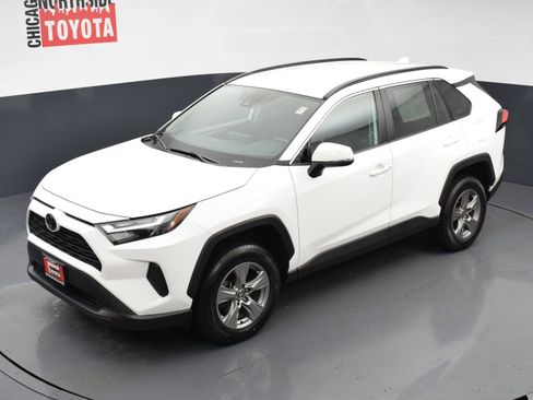Used 2024 Toyota RAV4 XLE AWD/4WD image 23