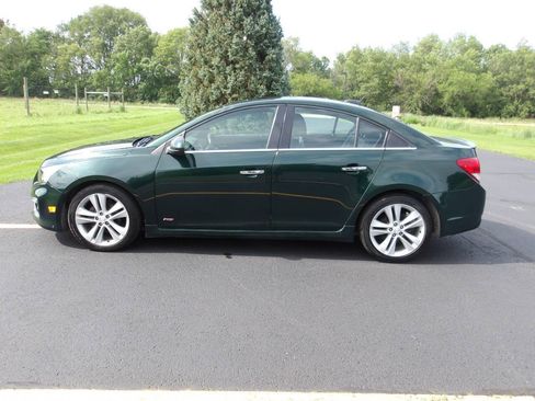 Used 2015 Chevrolet Cruze LTZ w/ Sun, Sound and Sport Package FWD image 11