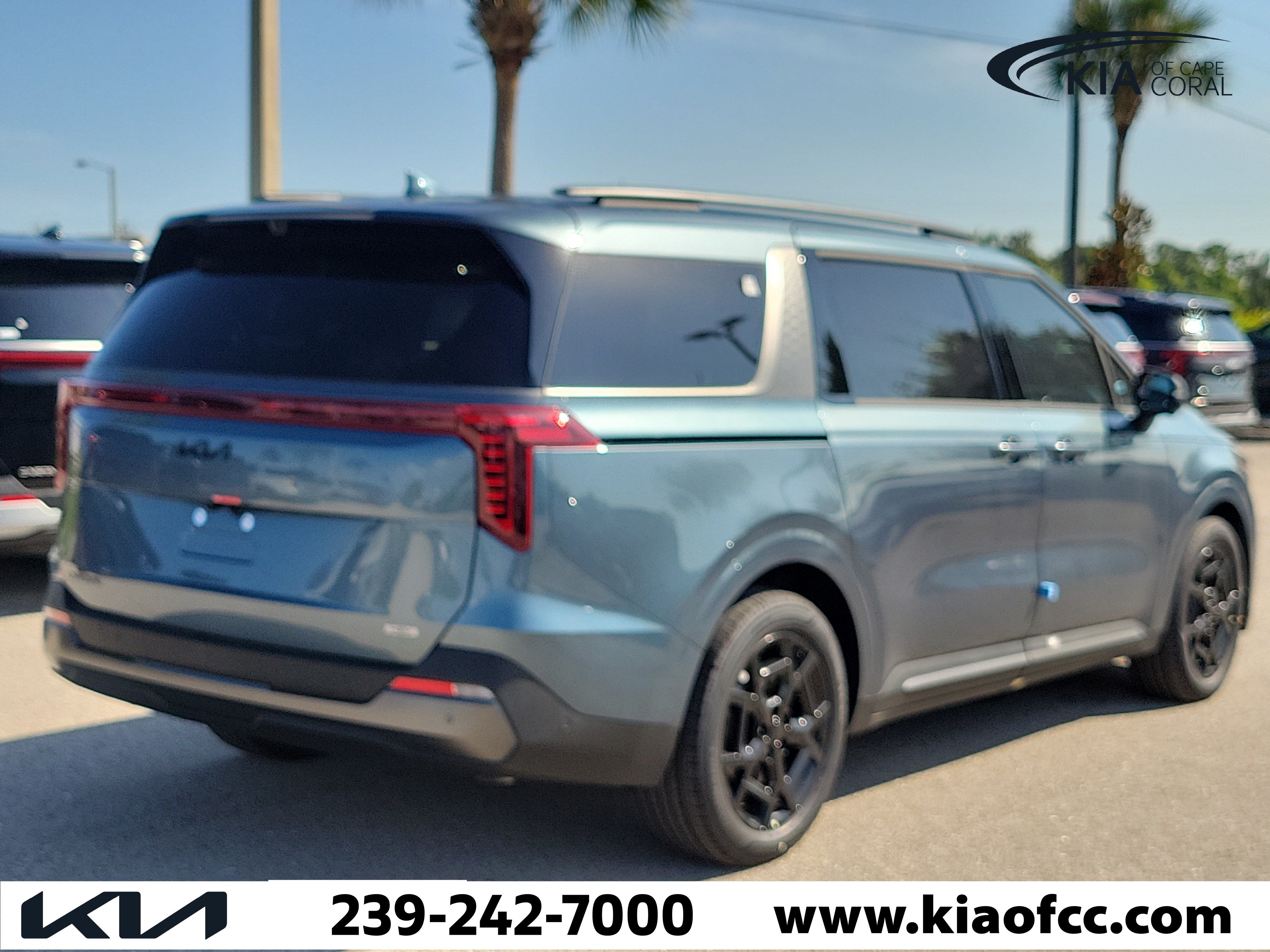 New 2027 Kia Carnival SX Prestige FWD image 6