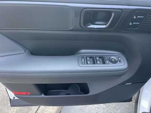 Used 2024 Hyundai Santa Fe Calligraphy FWD image 17