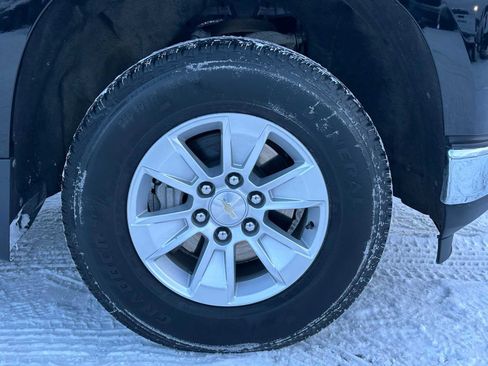 Used 2020 Chevrolet Silverado 1500 LT w/ All-Star Edition image 9