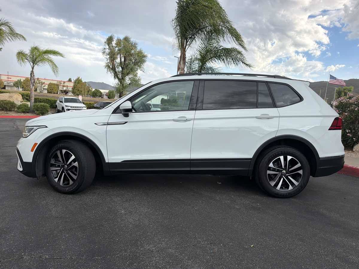 Used 2022 Volkswagen Tiguan S FWD image 11