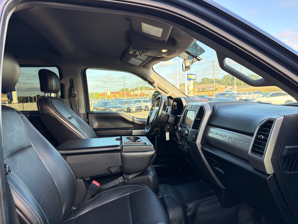 Used 2019 Ford F250 Lariat w/ FX4 Off-Road Package AWD/4WD image 26
