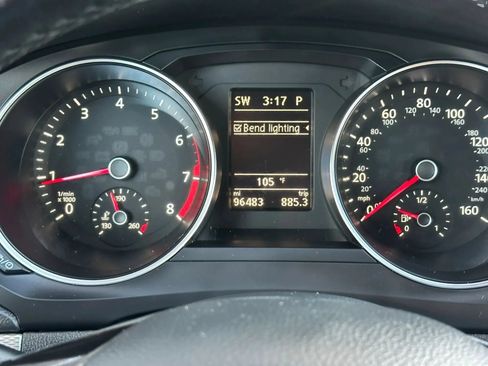 Used 2015 Volkswagen Jetta SE FWD image 5