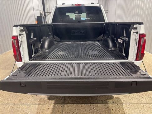 Used 2024 Ford F150 XLT w/ Tow/Haul Package image 5