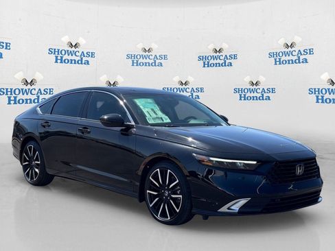 New 2026 Honda Accord Touring image 4