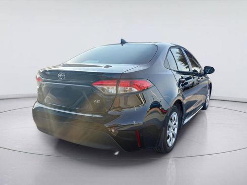 Used 2026 Toyota Corolla LE FWD image 3