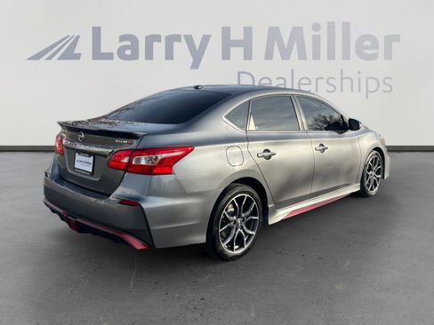 Used 2017 Nissan Sentra NISMO image 5