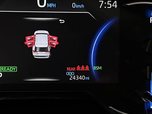 Used 2020 Toyota RAV4 Limited AWD/4WD image 17