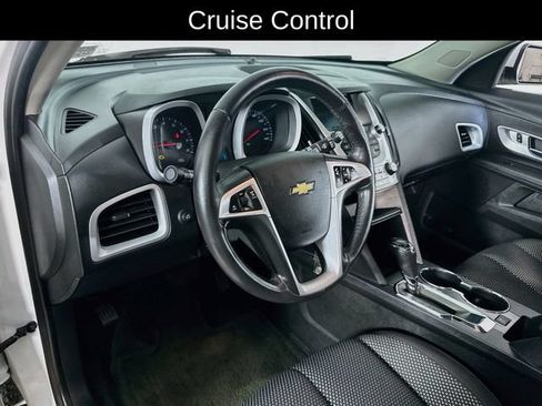 Used 2017 Chevrolet Equinox LT w/ Convenience Package FWD image 23