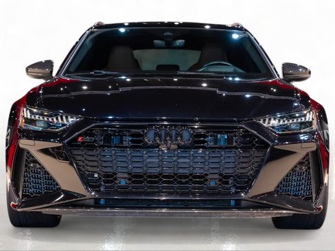 Used 2021 Audi RS 6 AWD/4WD image 7