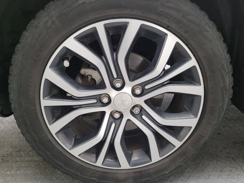 Used 2018 Mitsubishi Outlander Sport ES image 31