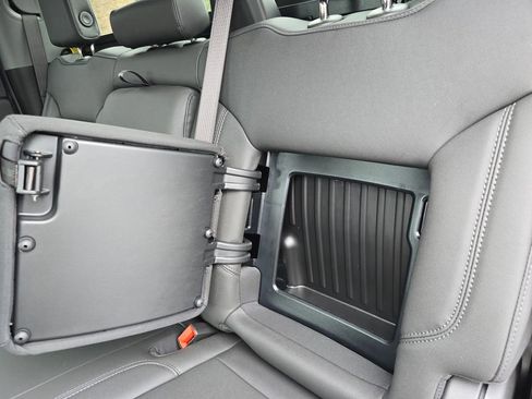 New 2026 Chevrolet Silverado 3500 LT w/ All Star Edition image 13