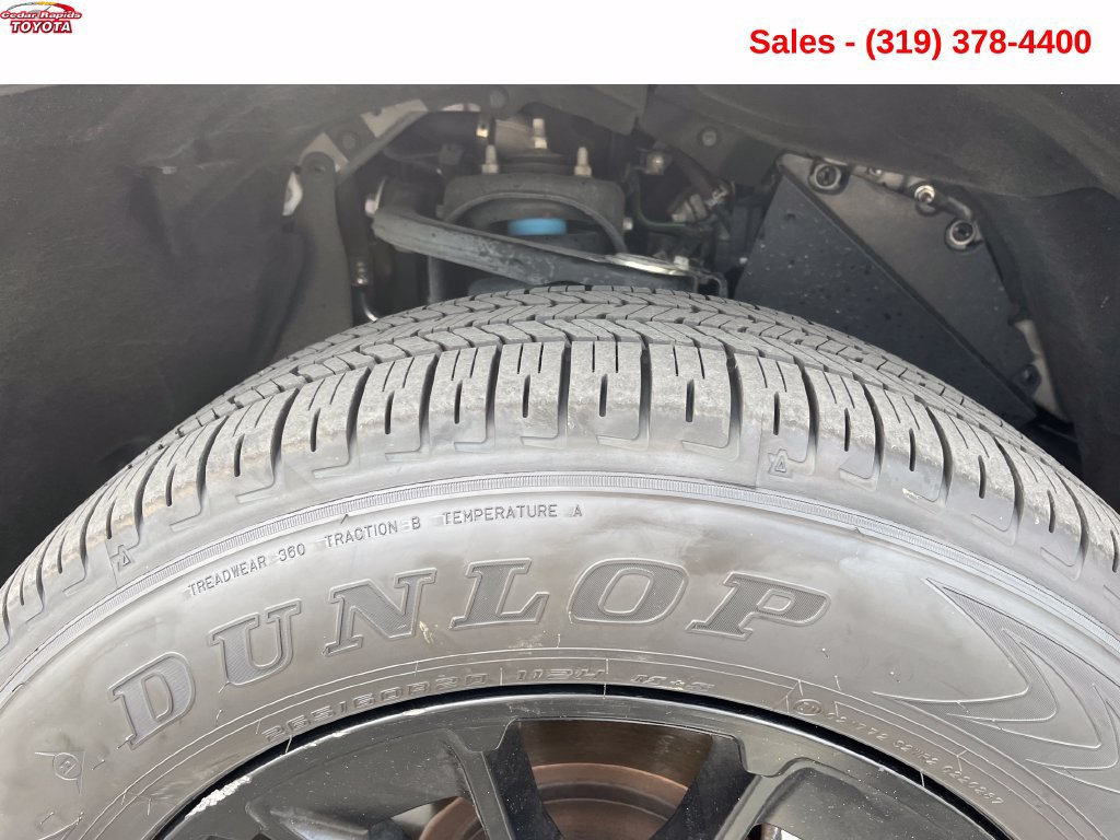 Used 2024 Toyota Tundra Limited w/ TRD Off-Road Package AWD/4WD image 13
