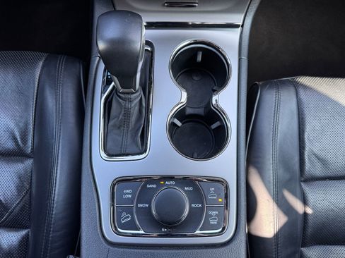 Used 2018 Jeep Grand Cherokee High Altitude image 20