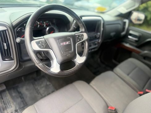 Used 2017 GMC Sierra 1500 SLE w/ SLE Value Package AWD/4WD image 17