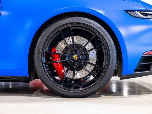 Used 2024 Porsche 911 Targa 4 GTS AWD/4WD image 19