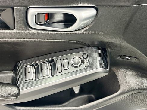 Used 2023 Honda Civic Touring image 18