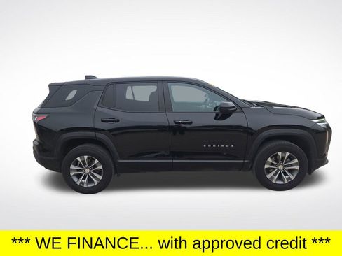 Used 2025 Chevrolet Equinox LT FWD image 7