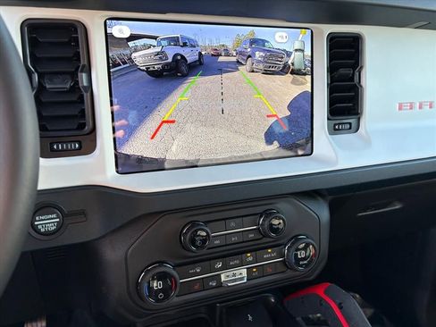 New 2025 Ford Bronco Heritage Edition image 7