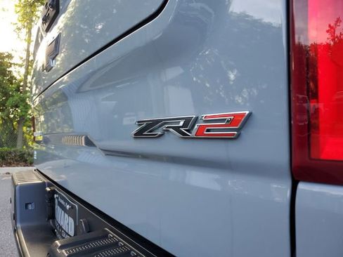 Used 2024 Chevrolet Silverado 1500 ZR2 w/ Technology Package image 8