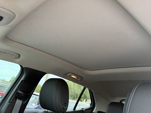 Used 2022 Buick Encore GX Essence w/ Advanced Technology Package FWD image 26