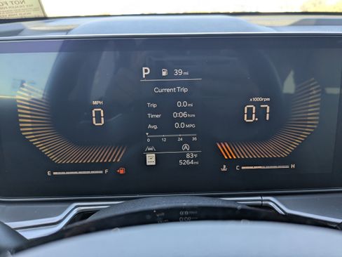 Certified 2025 Kia Sorento S w/ Panoramic Sunroof Package image 32